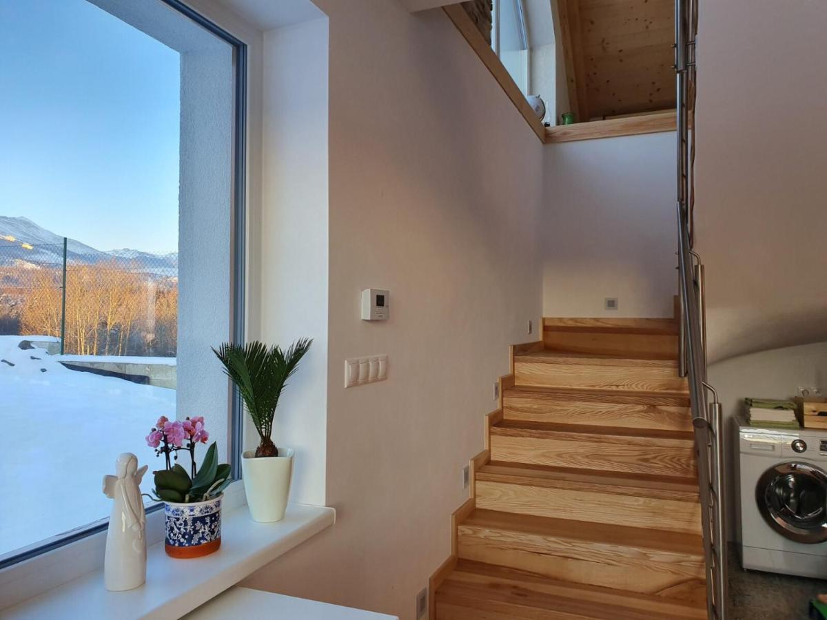 Vila Lesna House With A Garden 2 Minutes From The Center Of The Tatras Nova Lesna Ngoại thất bức ảnh