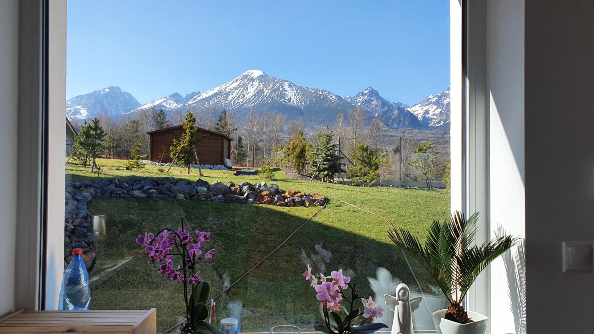 Vila Lesna House With A Garden 2 Minutes From The Center Of The Tatras Nova Lesna Ngoại thất bức ảnh